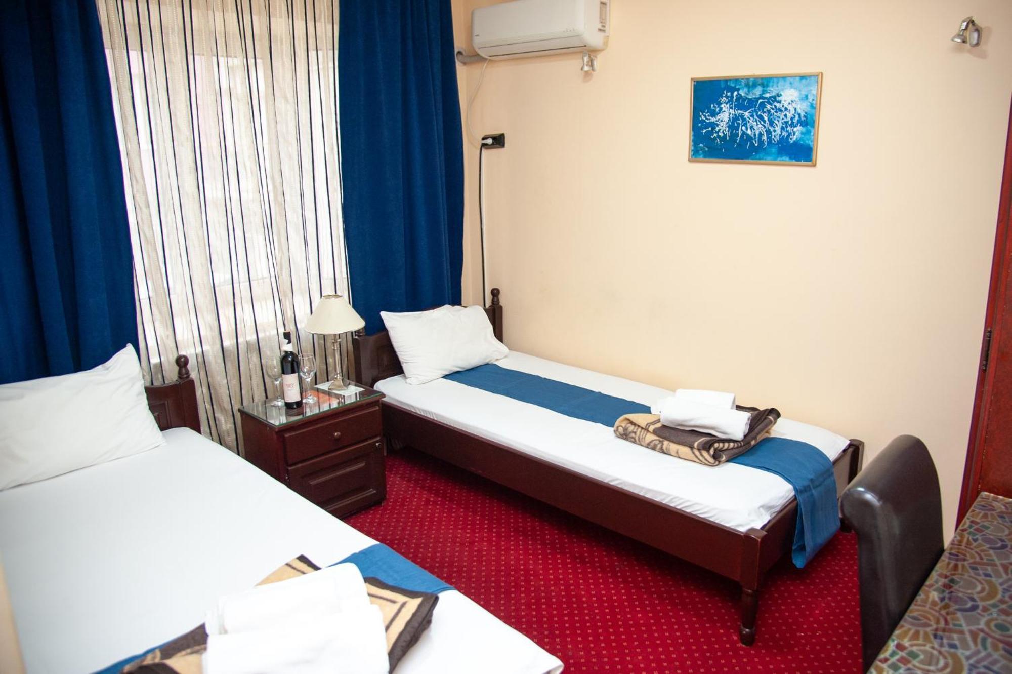 Hotel North City Titova Mitrovica Exterior foto